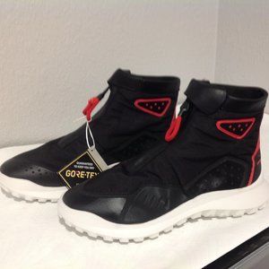 NEW Goretex Camper Crclr high top sneakers 40